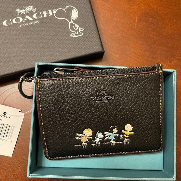 Coach x Peanut Snoopy ID card case